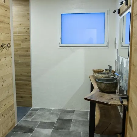 Gîte de standing 9P avec sauna&salle d'escalade Chalet La Bresse